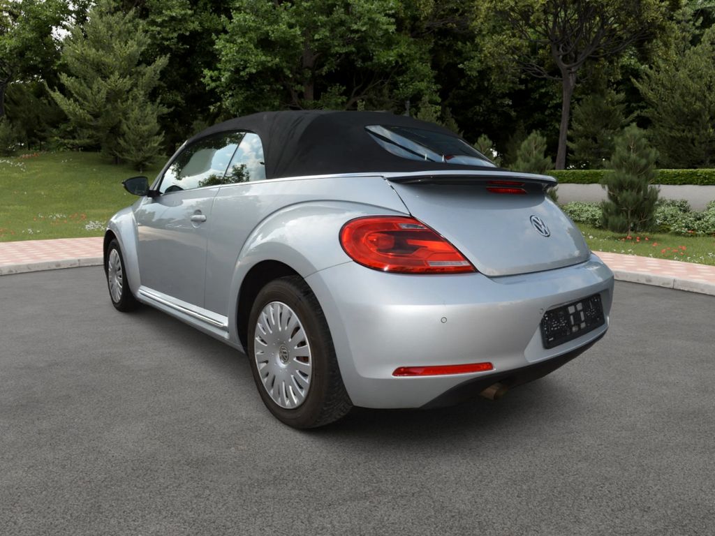 Volkswagen Beetle 2015
