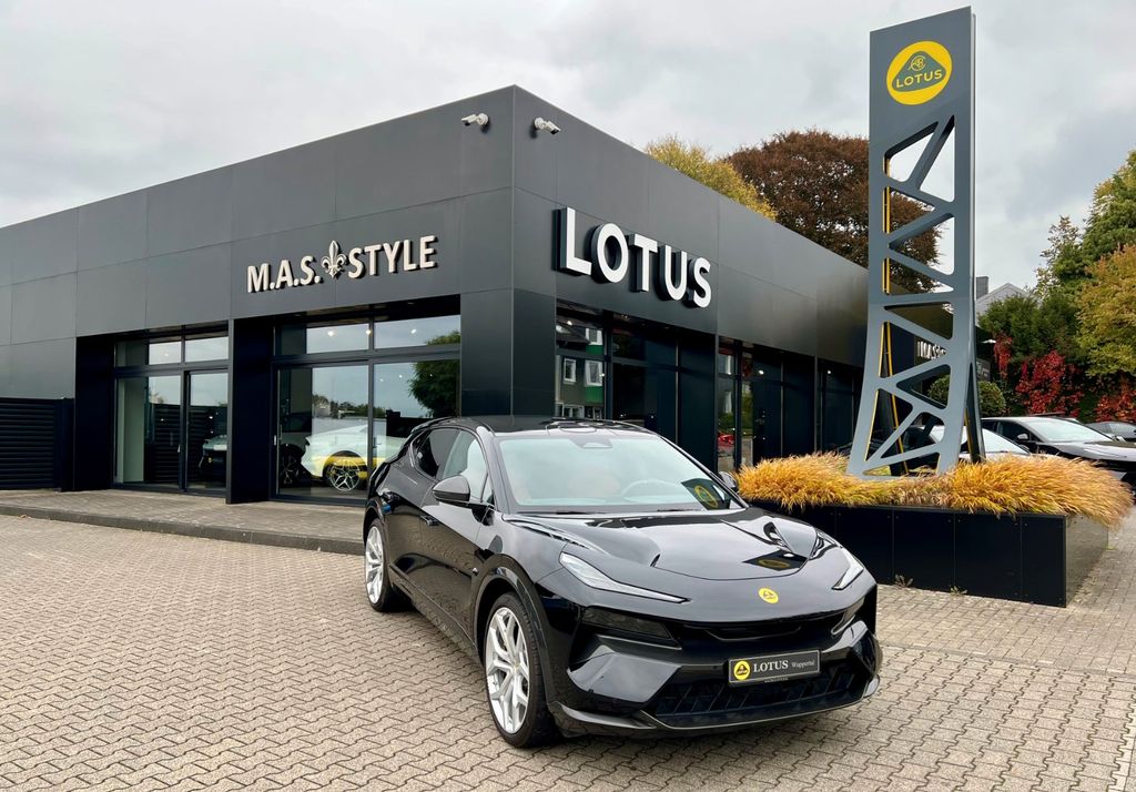 Lotus Eletre 2025
