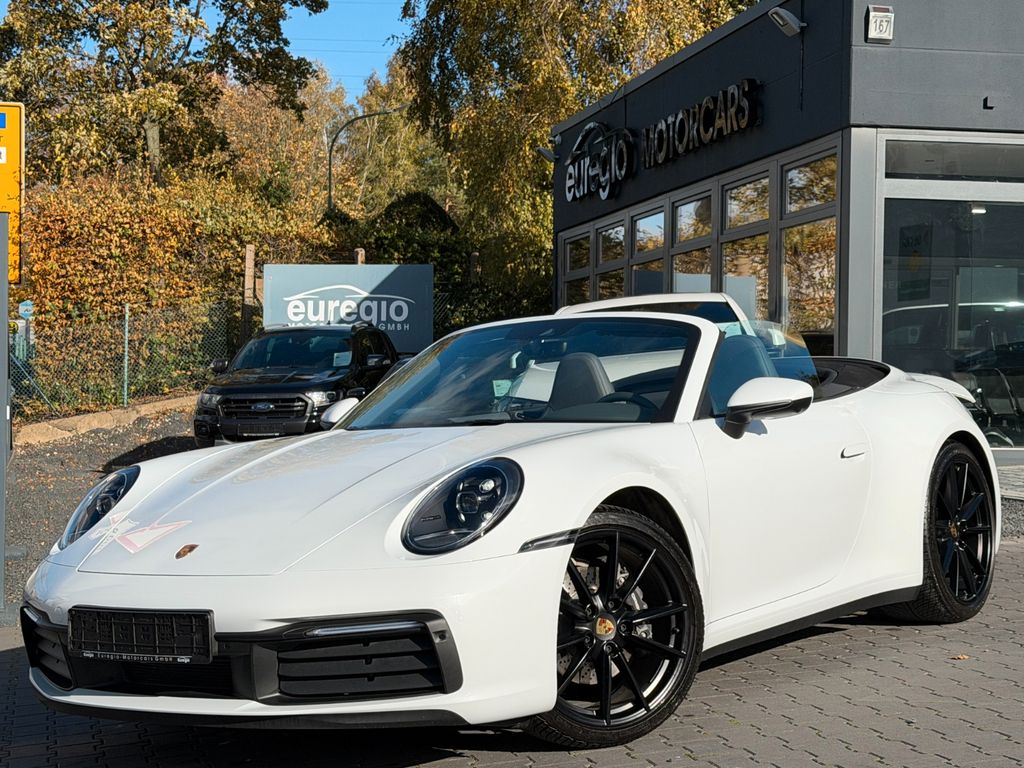 Porsche 911 2023