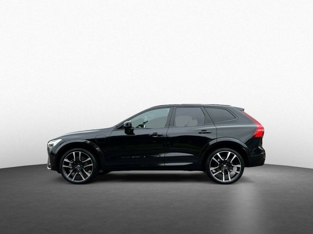 Volvo XC60 2025
