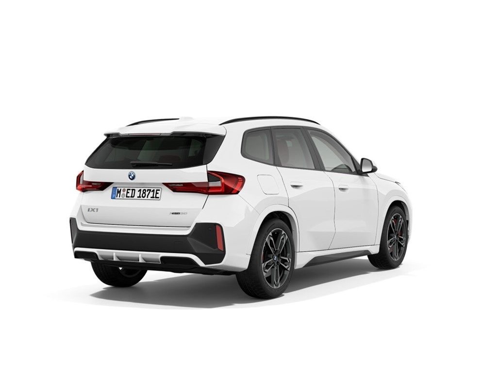 BMW iX1 2025