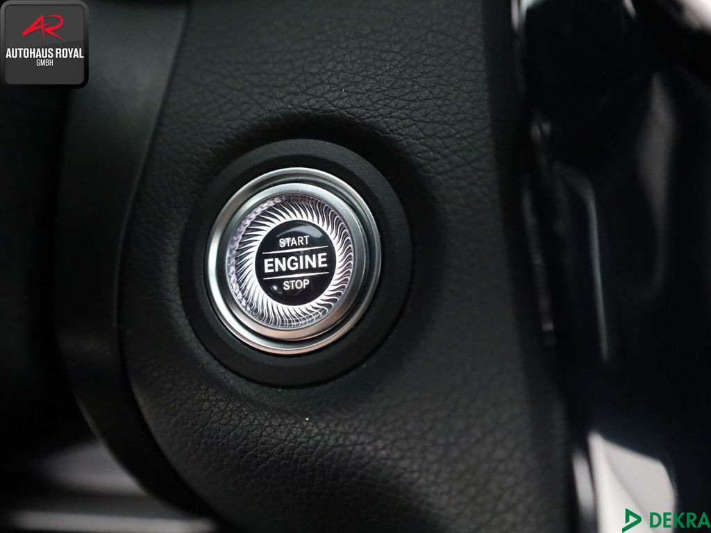 Mercedes-Benz C 300 2021