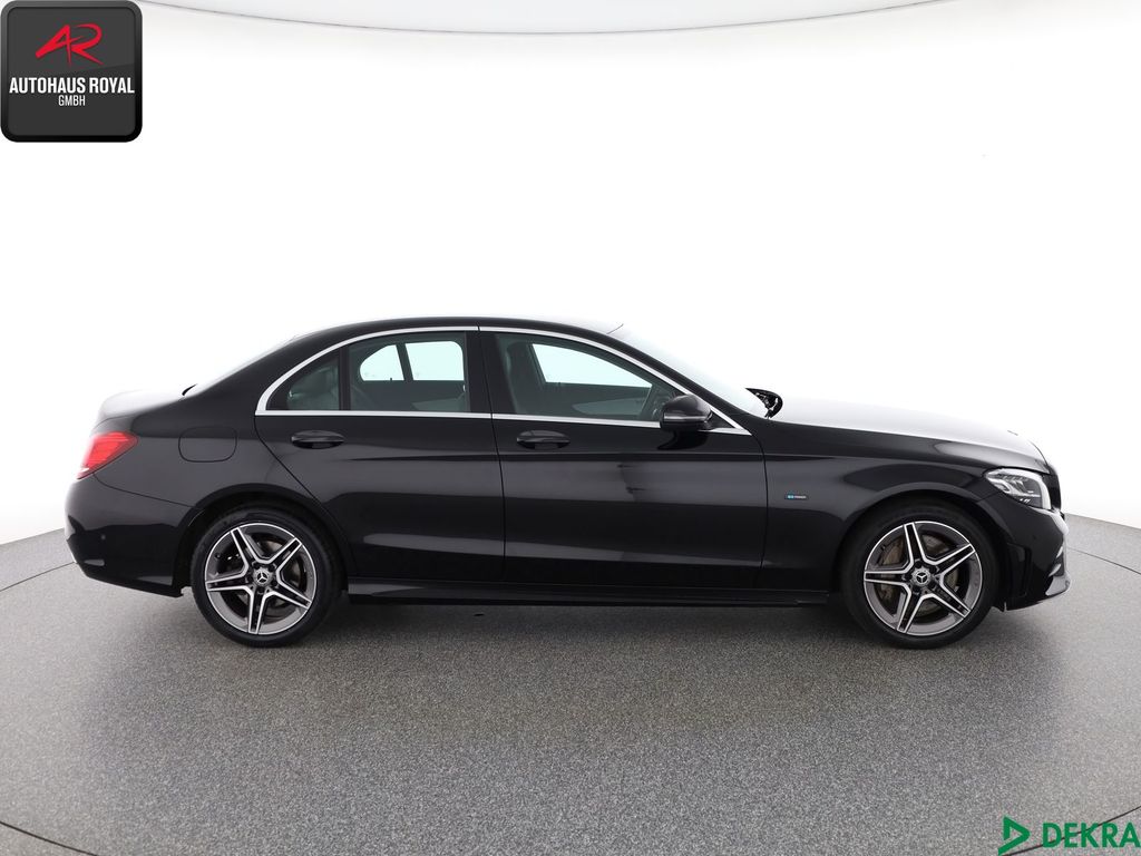 Mercedes-Benz C 300 2021