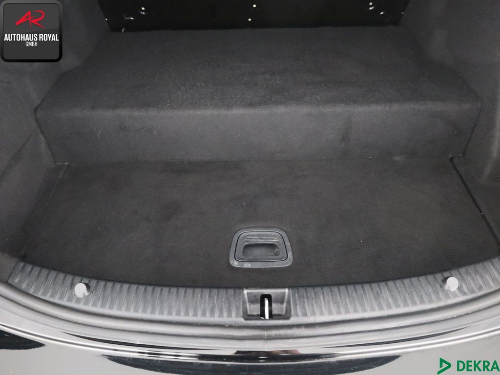 Mercedes-Benz C 300 2021