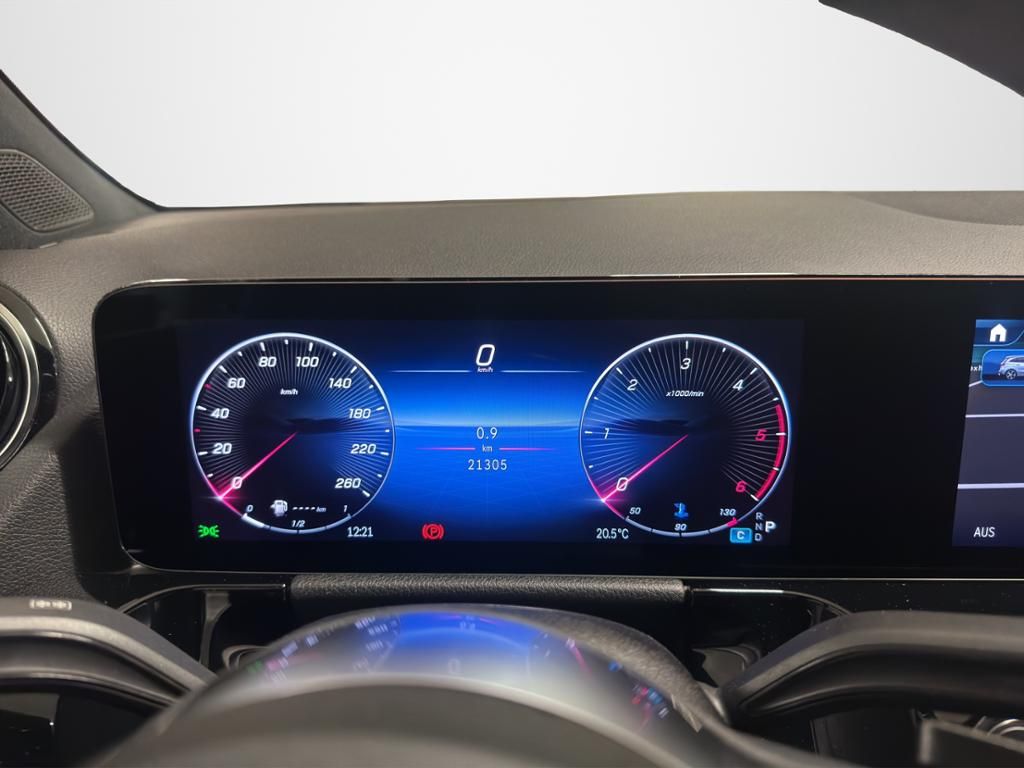 Mercedes-Benz B 180 2023