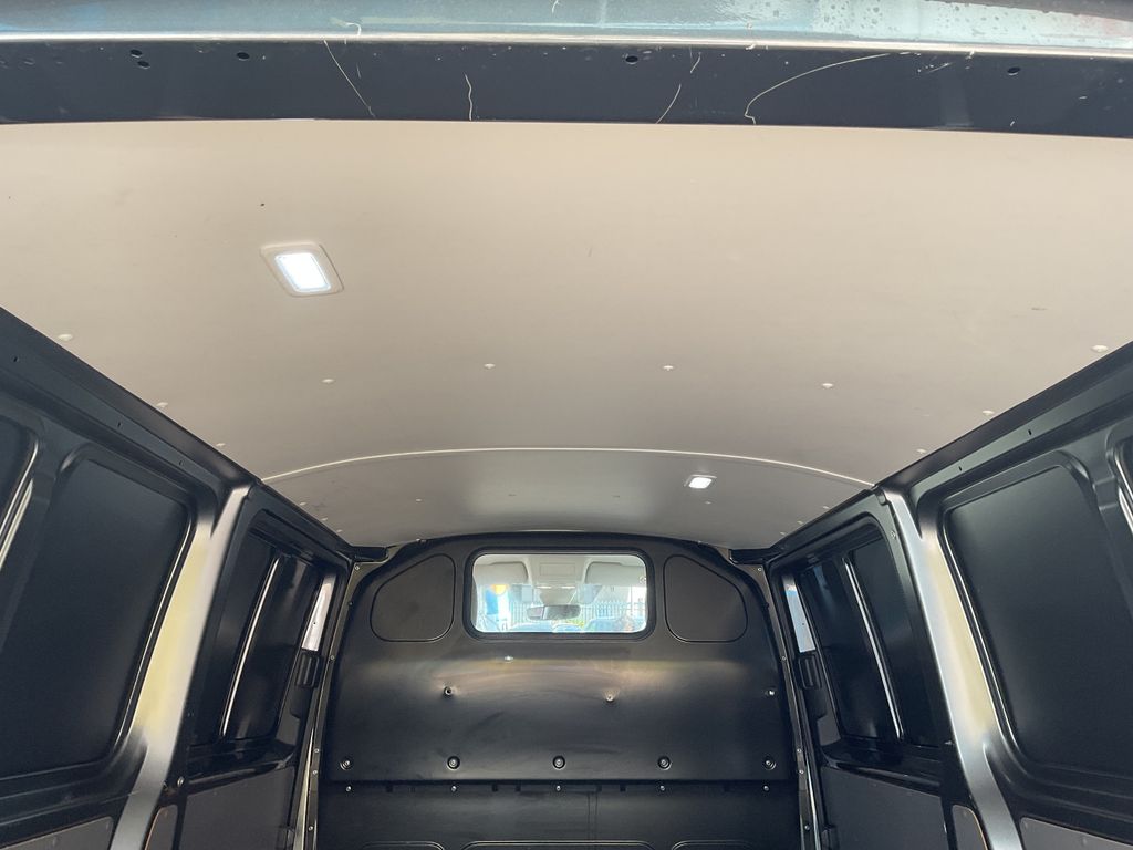 Volkswagen T6 Transporter 2023