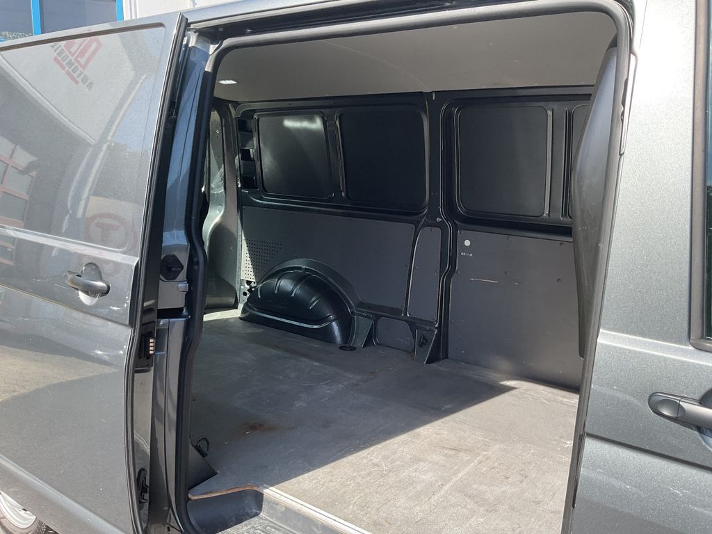 Volkswagen T6 Transporter 2023