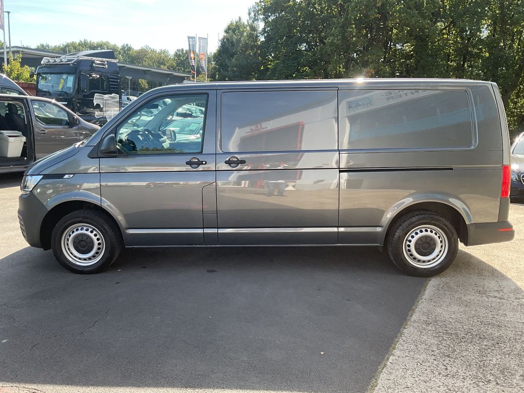 Volkswagen T6 Transporter 2023
