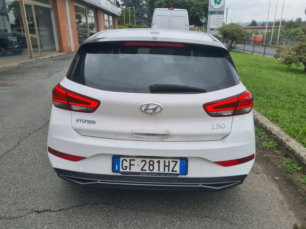 Hyundai i30 2021