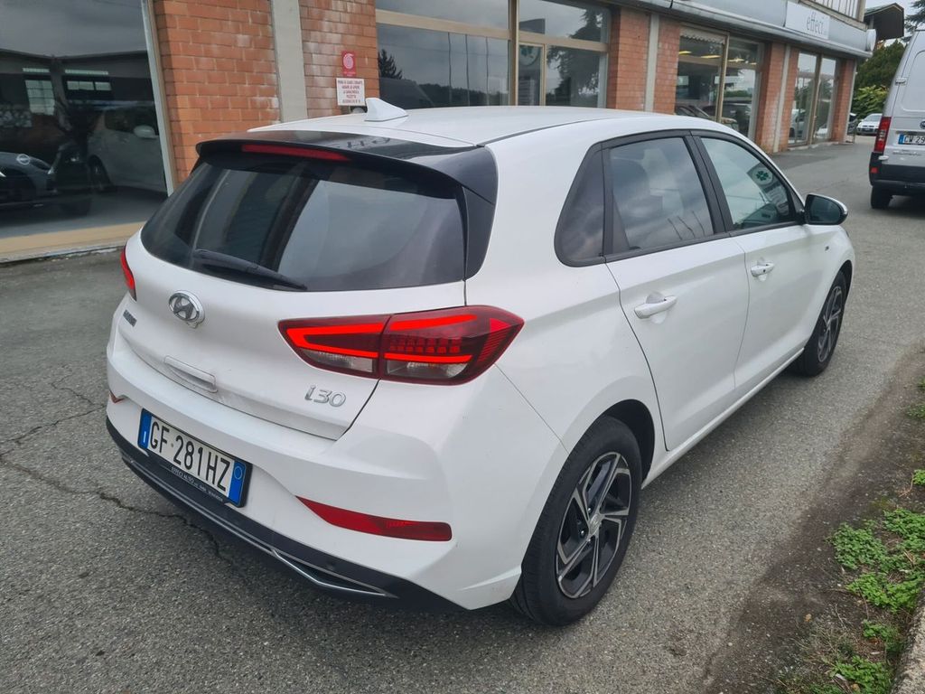 Hyundai i30 2021