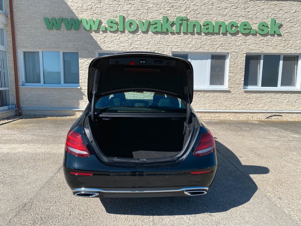 Mercedes-Benz E 200 2020