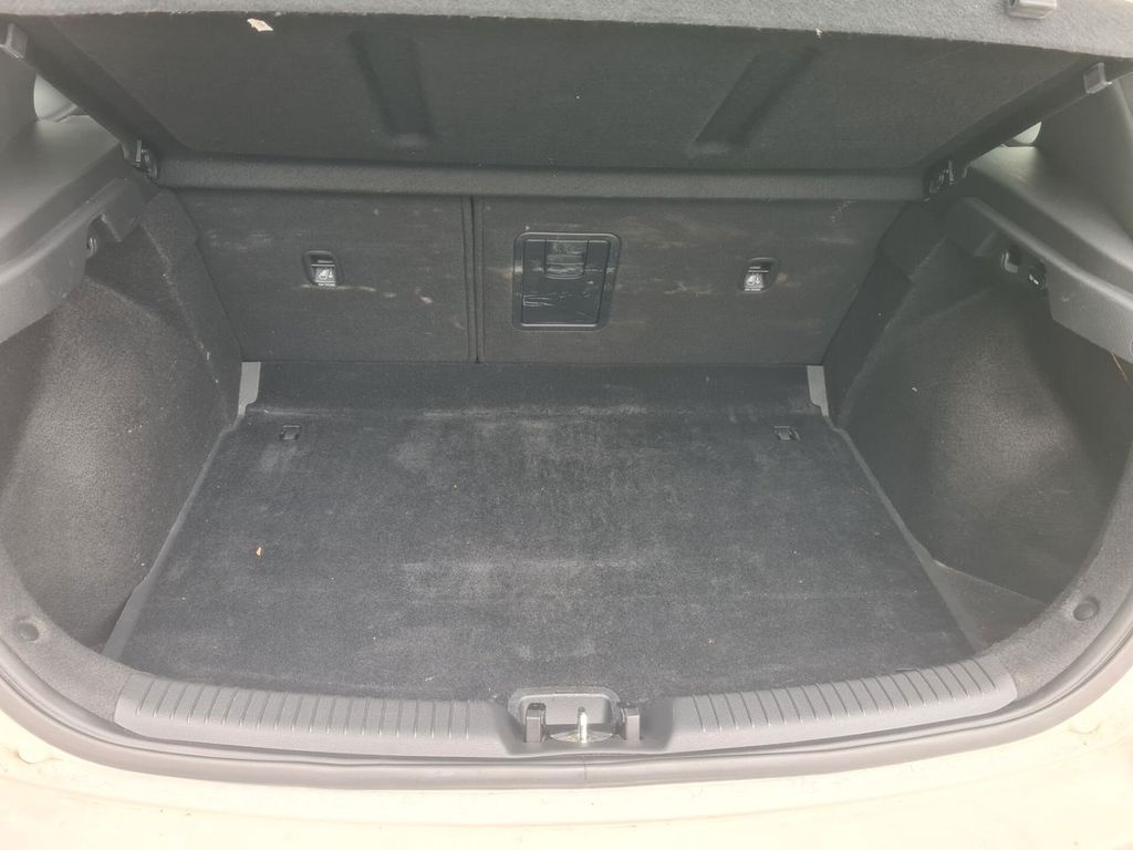 Hyundai i30 2021