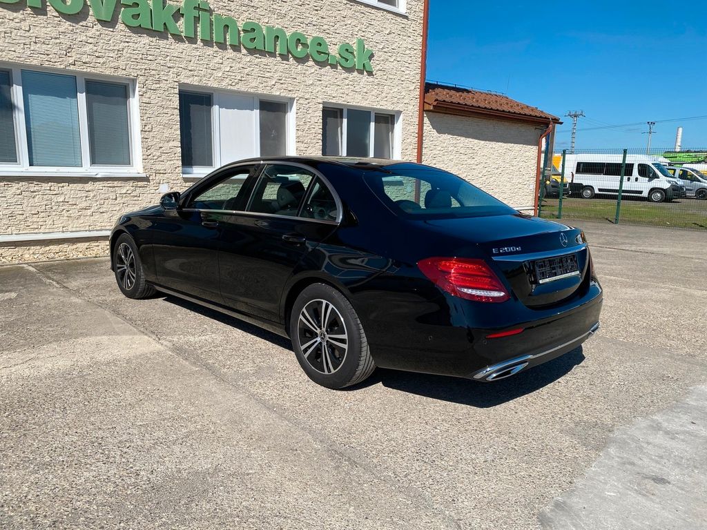 Mercedes-Benz E 200 2020