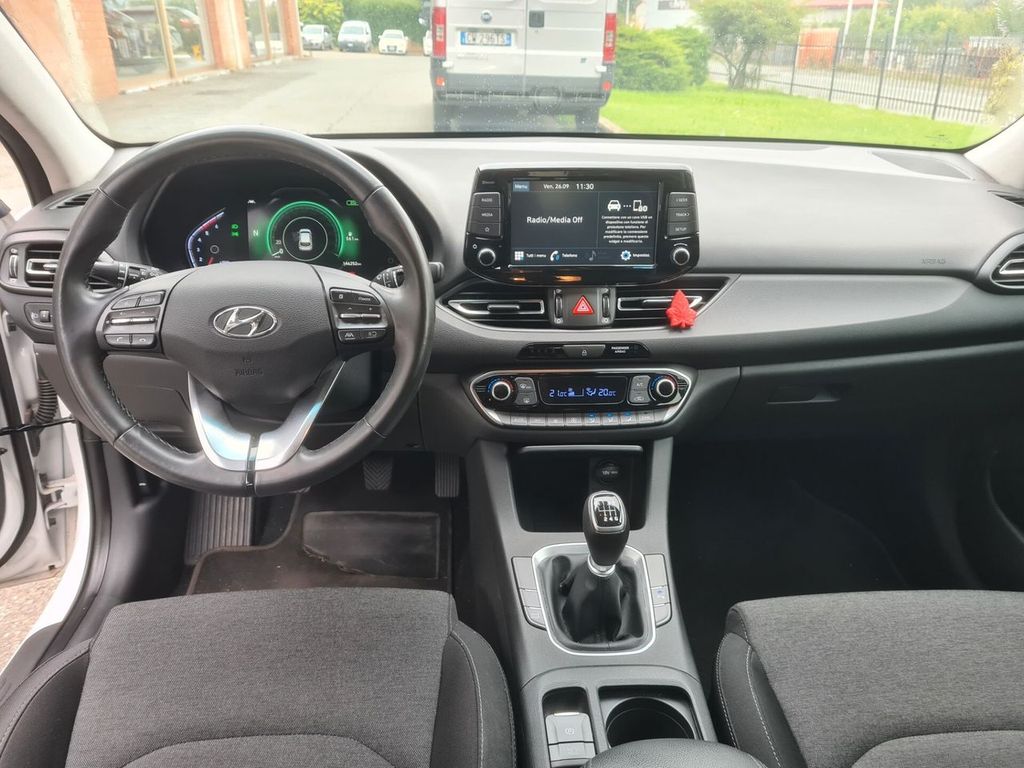 Hyundai i30 2021