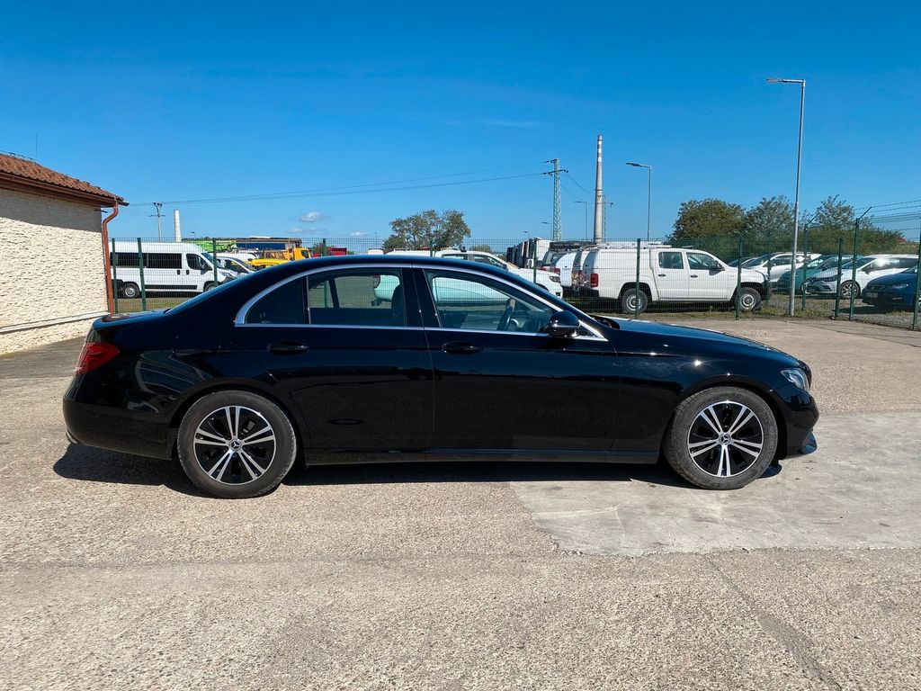 Mercedes-Benz E 200 2020