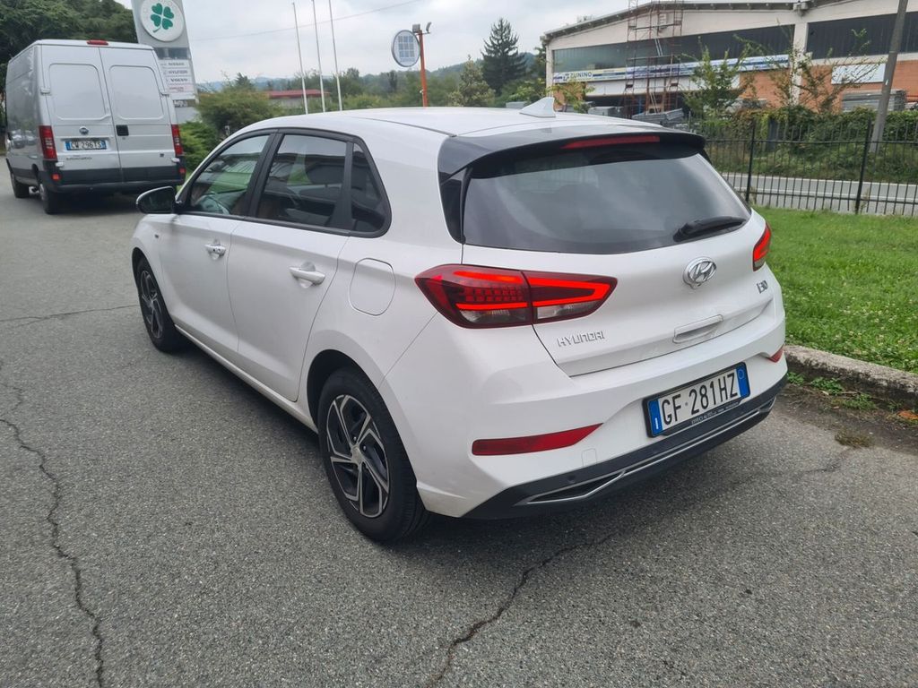 Hyundai i30 2021