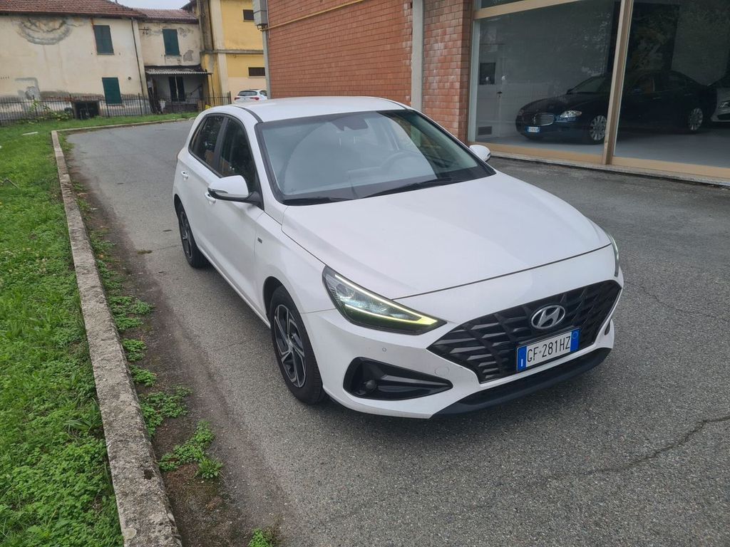 Hyundai i30 2021