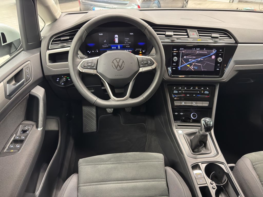 Volkswagen Touran 2024