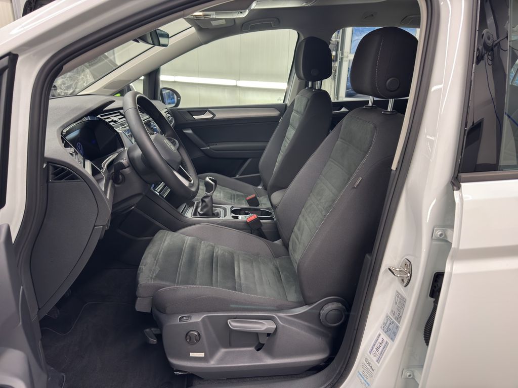 Volkswagen Touran 2024