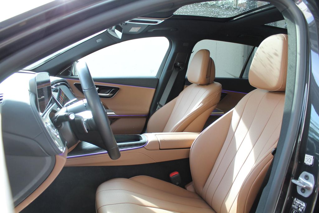 Mercedes-Benz E 300 2024