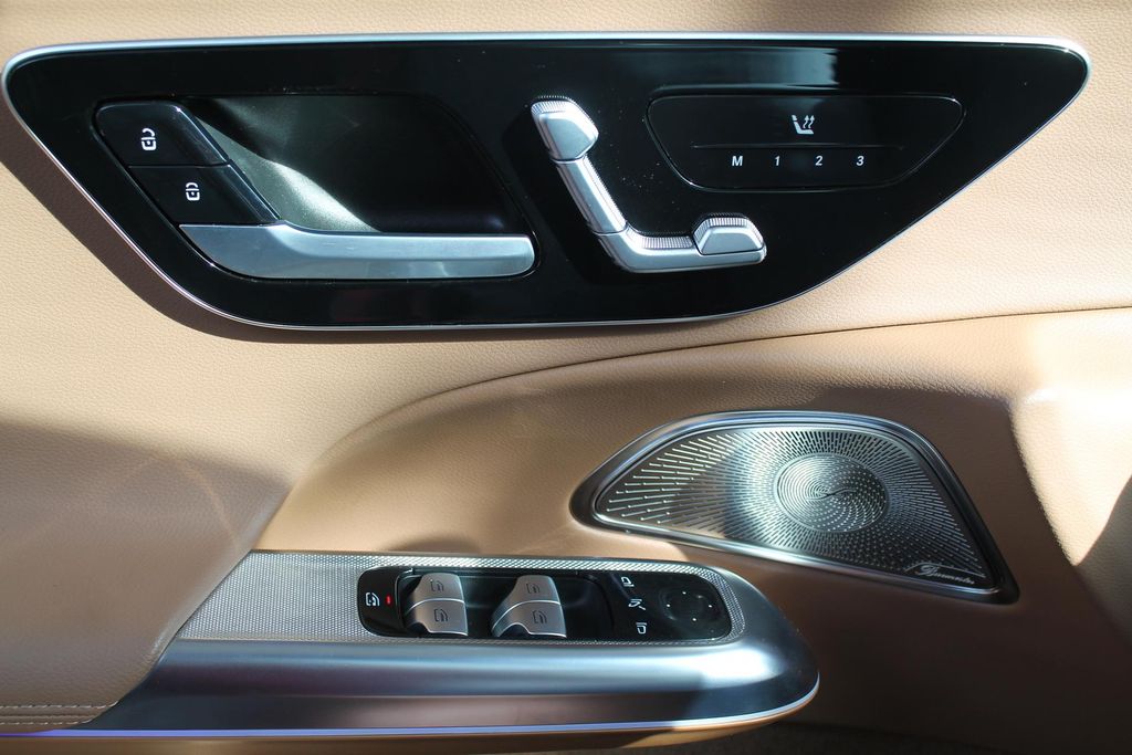 Mercedes-Benz E 300 2024