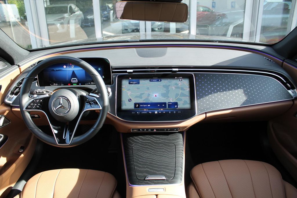 Mercedes-Benz E 300 2024