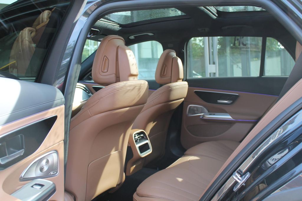 Mercedes-Benz E 300 2024