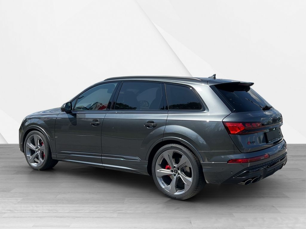 Audi SQ7 2025