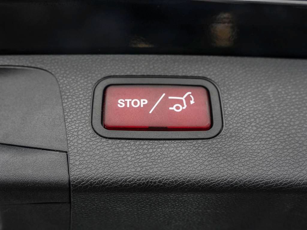 Mercedes-Benz E 300 2022