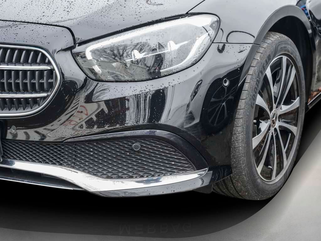 Mercedes-Benz E 300 2022