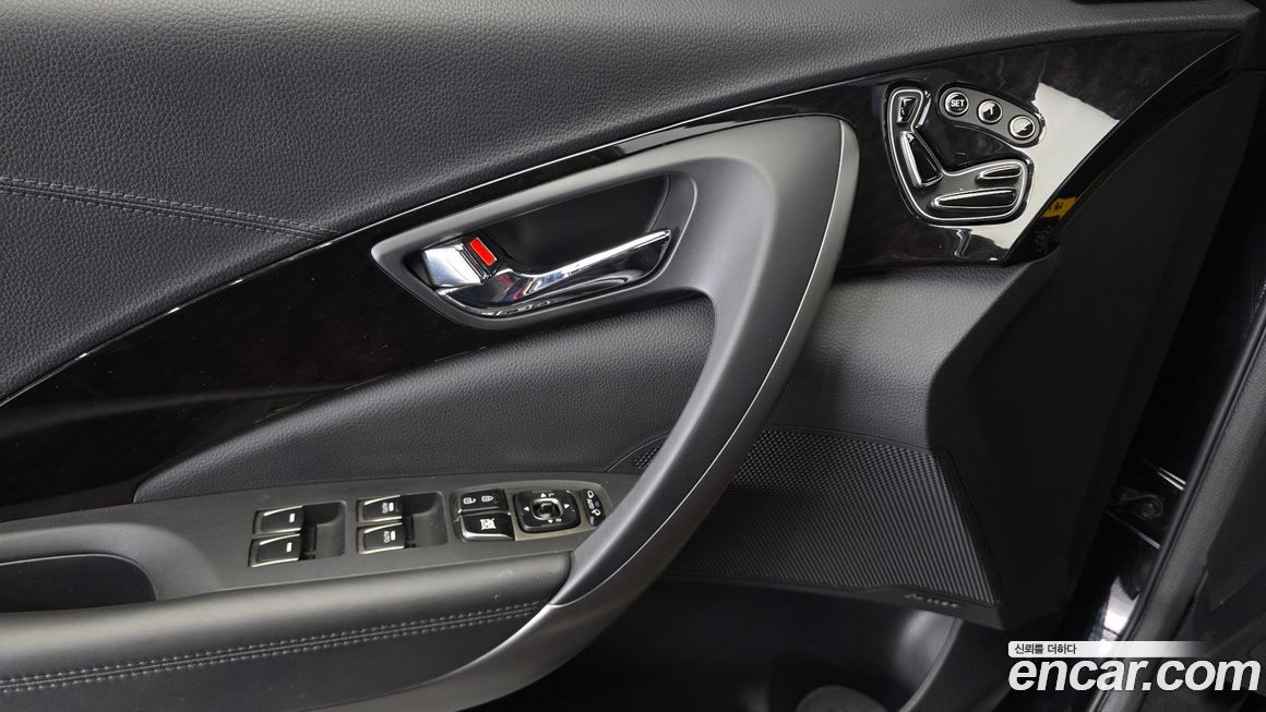 Hyundai Grandeur 2013