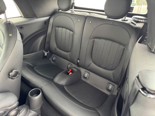 MINI Cooper Cabrio 2022