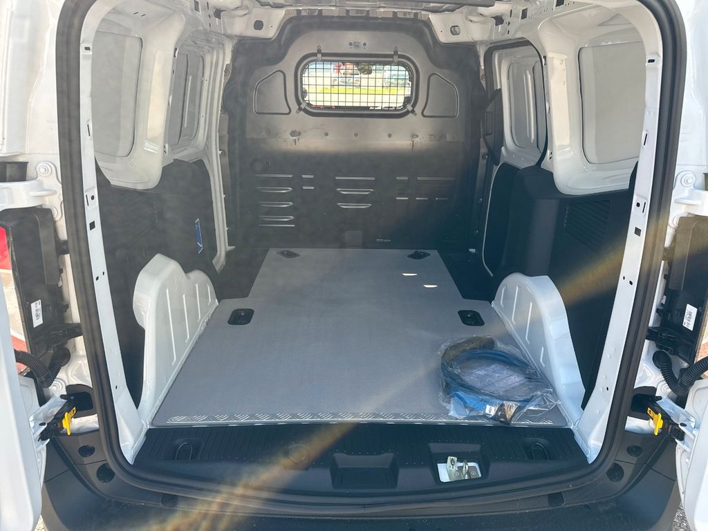 Ford Transit Courier 2025