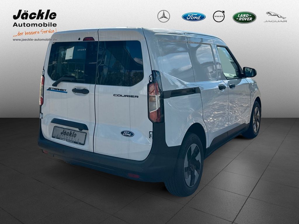 Ford Transit Courier 2025