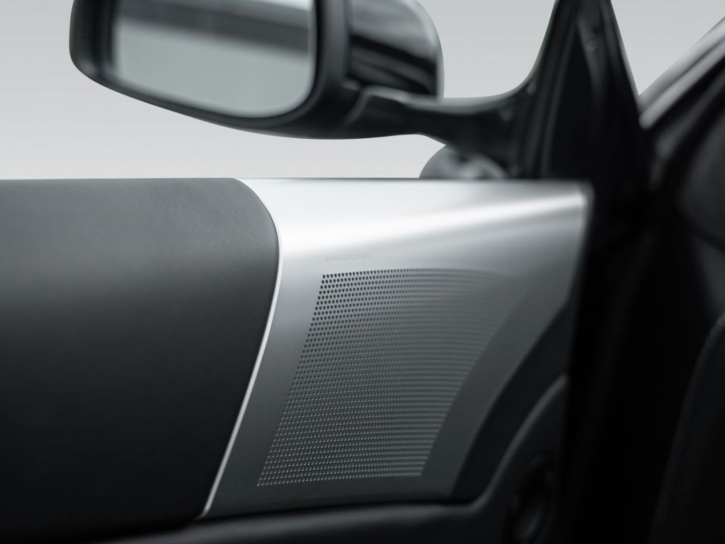 Aston Martin DBS 2009