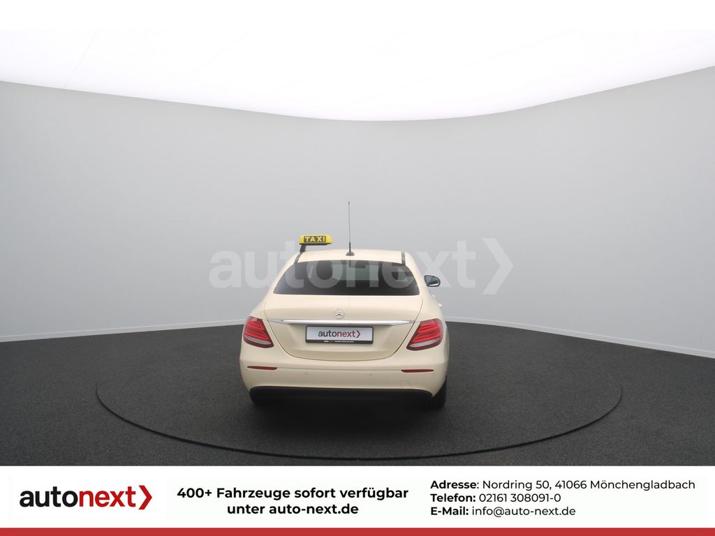 Mercedes-Benz E 220 2021