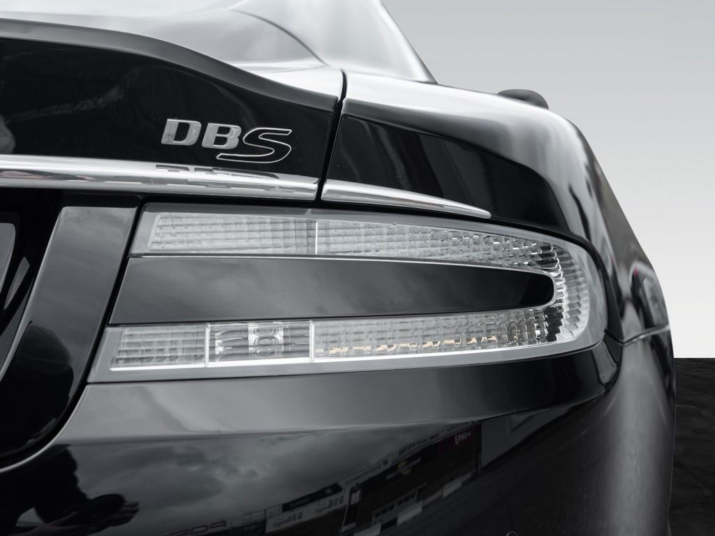 Aston Martin DBS 2009