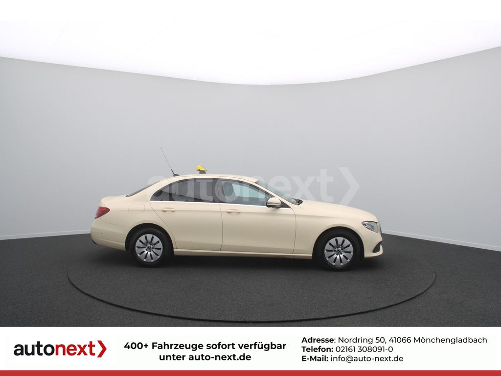 Mercedes-Benz E 220 2021