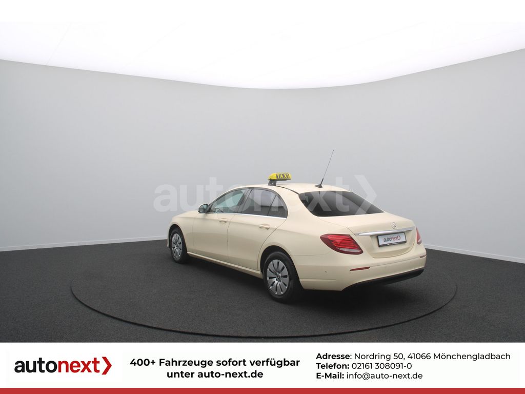 Mercedes-Benz E 220 2021