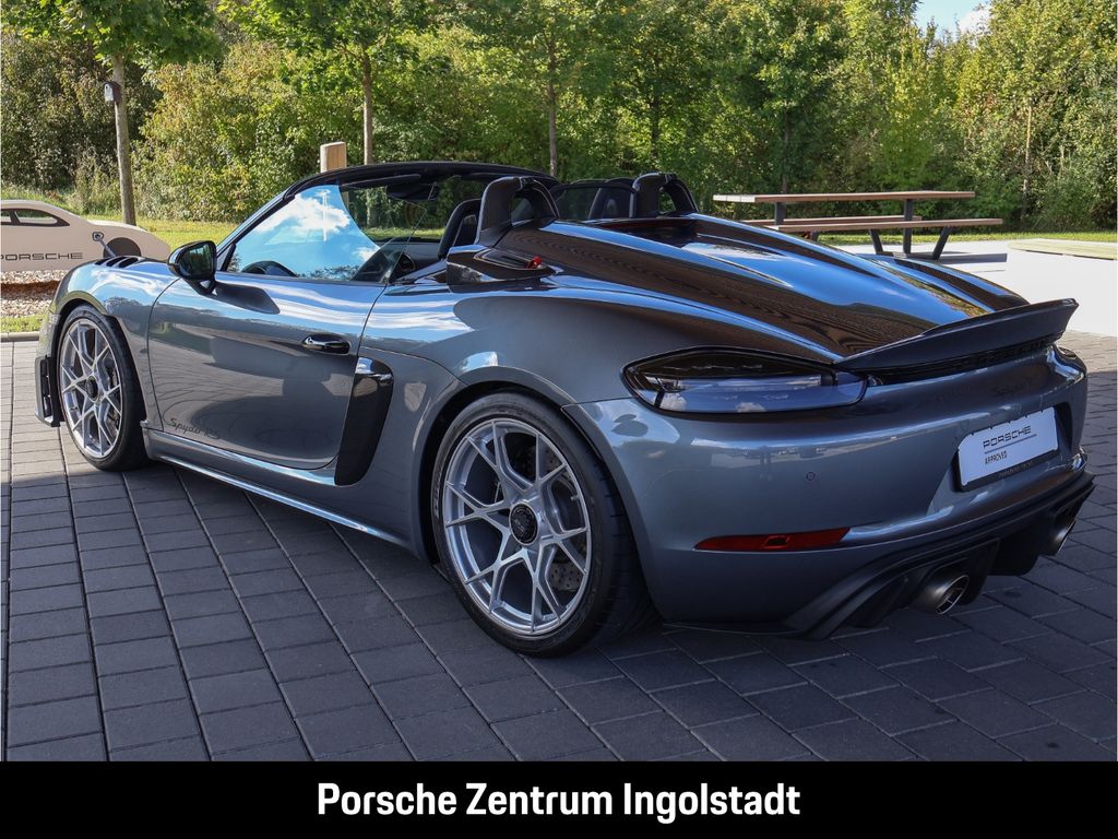 Porsche Boxster 2024