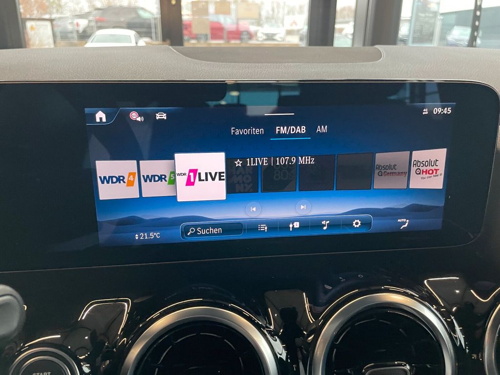 Mercedes-Benz B 200 2024