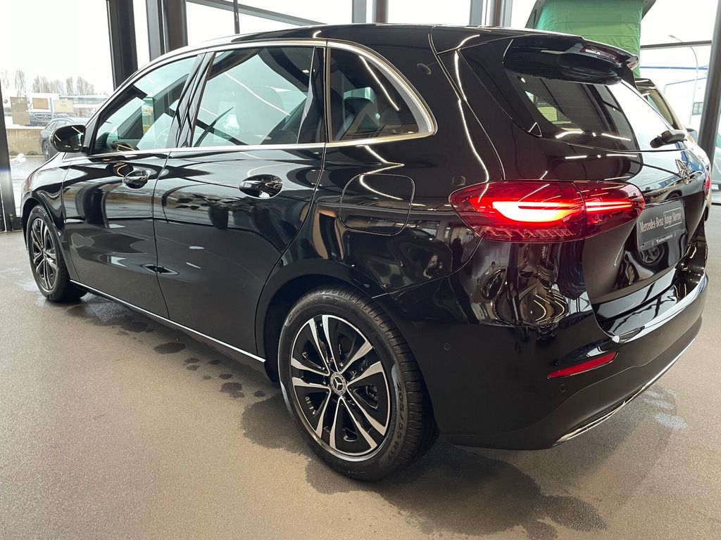 Mercedes-Benz B 200 2024