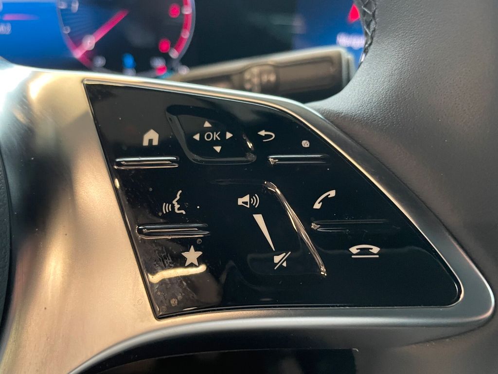 Mercedes-Benz B 200 2024