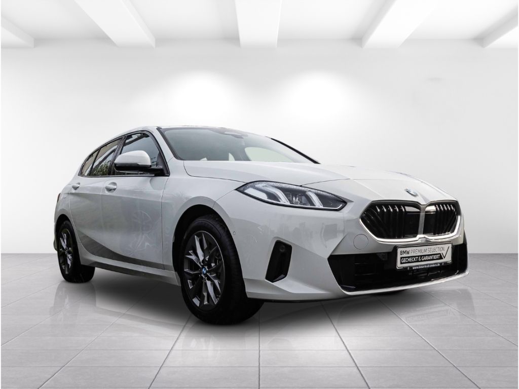 BMW 120 2024