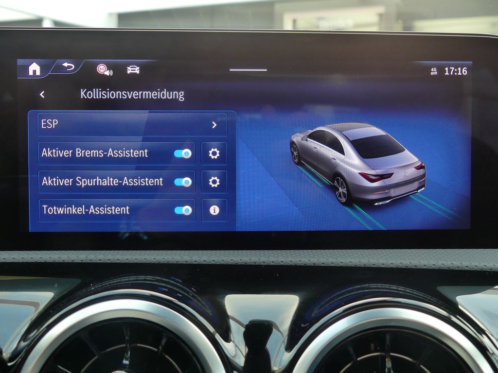 Mercedes-Benz CLA 180 2024