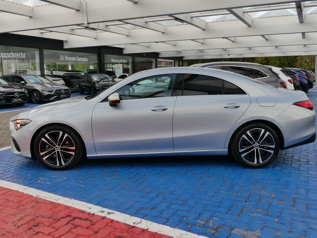 Mercedes-Benz CLA 180 2024