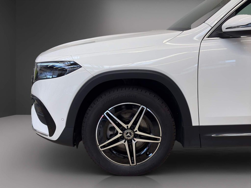 Mercedes-Benz EQB 2023