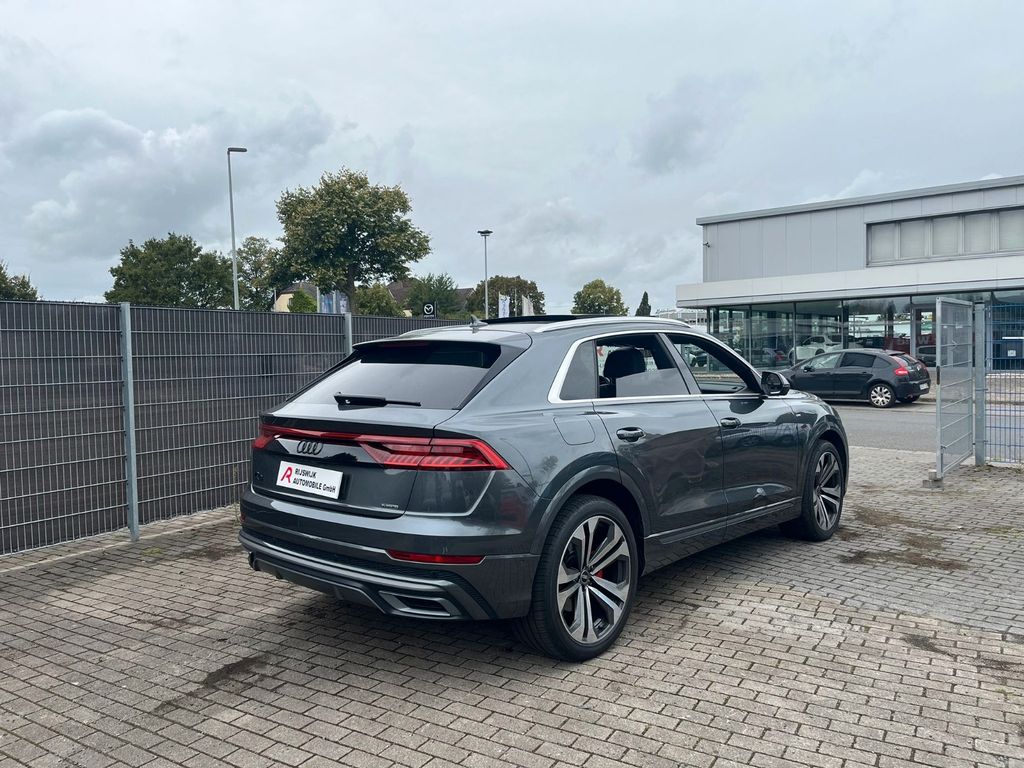 Audi Q8 2022