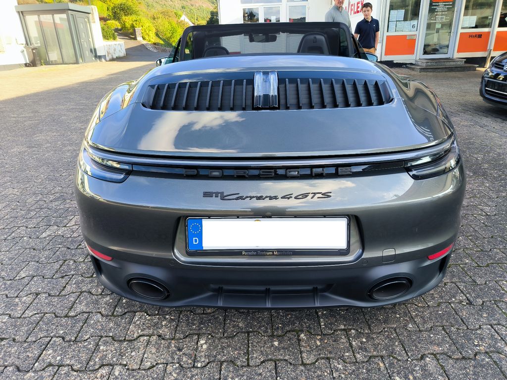 Porsche 992 2024