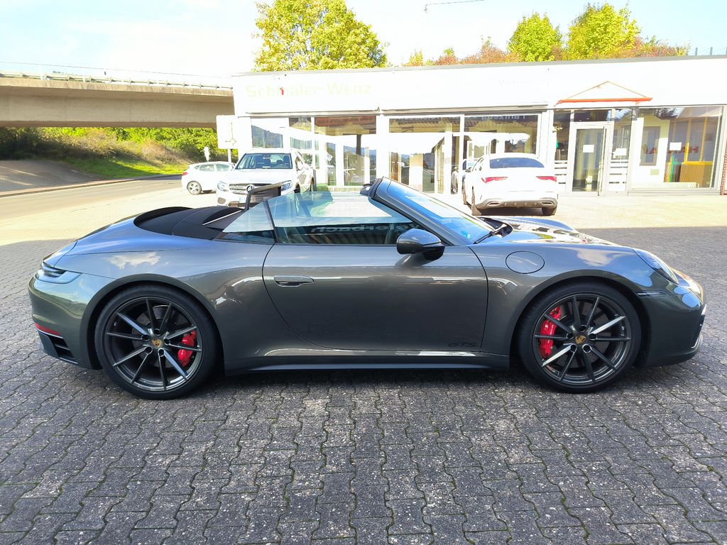 Porsche 992 2024